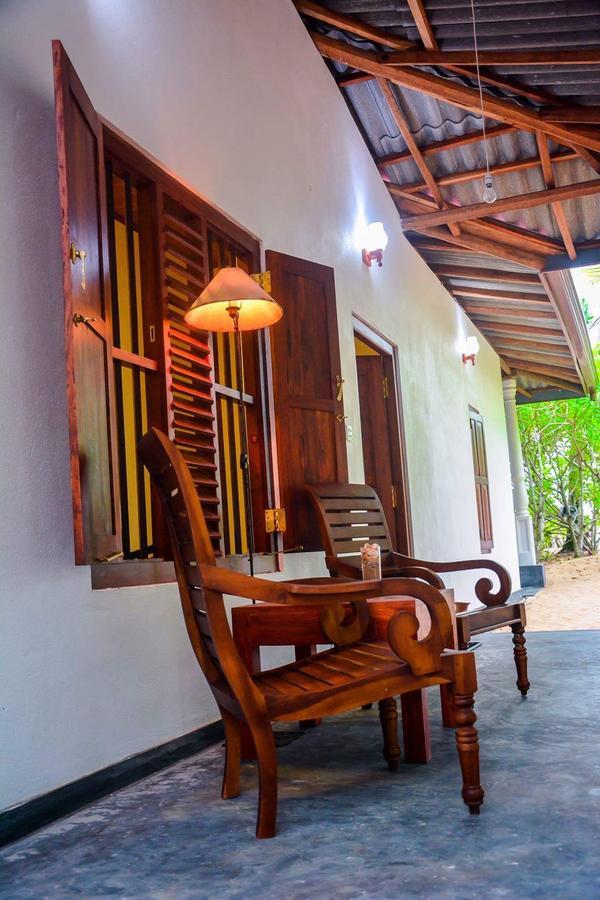 Shehani Beach Bungalow 탕갈레 외부 사진
